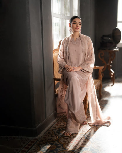 Eira Embroidered 3pc